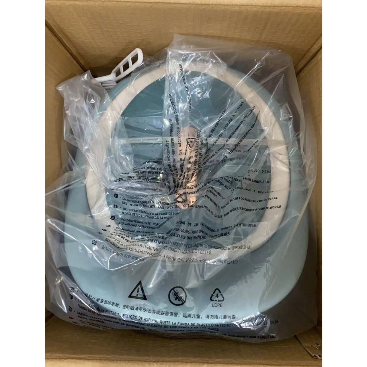 Olita pentru Copii, Flippy, +1an, Portabila, cu Capac, Model Prietenos, Non-Toxic, Compartiment Detasabil, cu 4 Picioare, Usor de Curatat, Verde Gold [7]