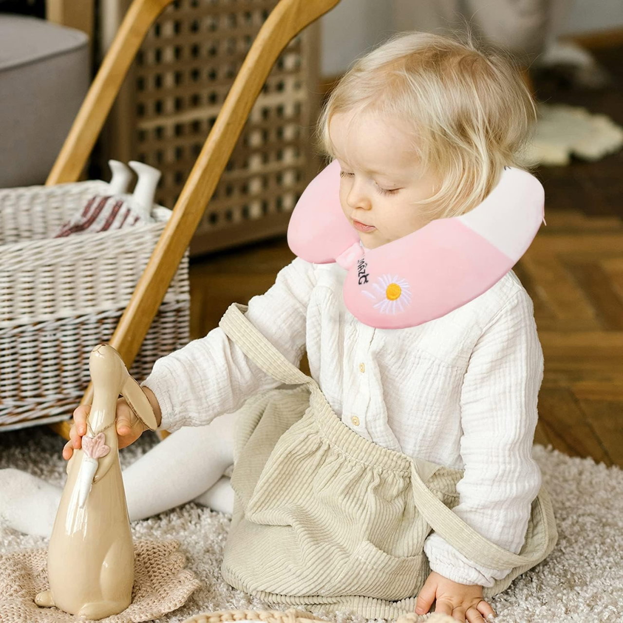 Perna de Calatorie in Forma de U, Flippy, Pentru Gat si Cap, Umplutura din Spuma cu Memorie, 30x30 cm, Model Iepuras, Accesoriu de Voiaj, Birou, Masina, Sistem Prindere Capse, Roz-Alb [5]