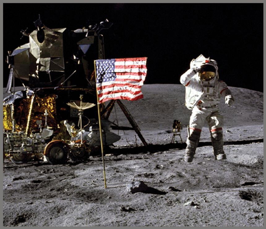 Proiector tip lanterna - Aventuri in spatiu [6]