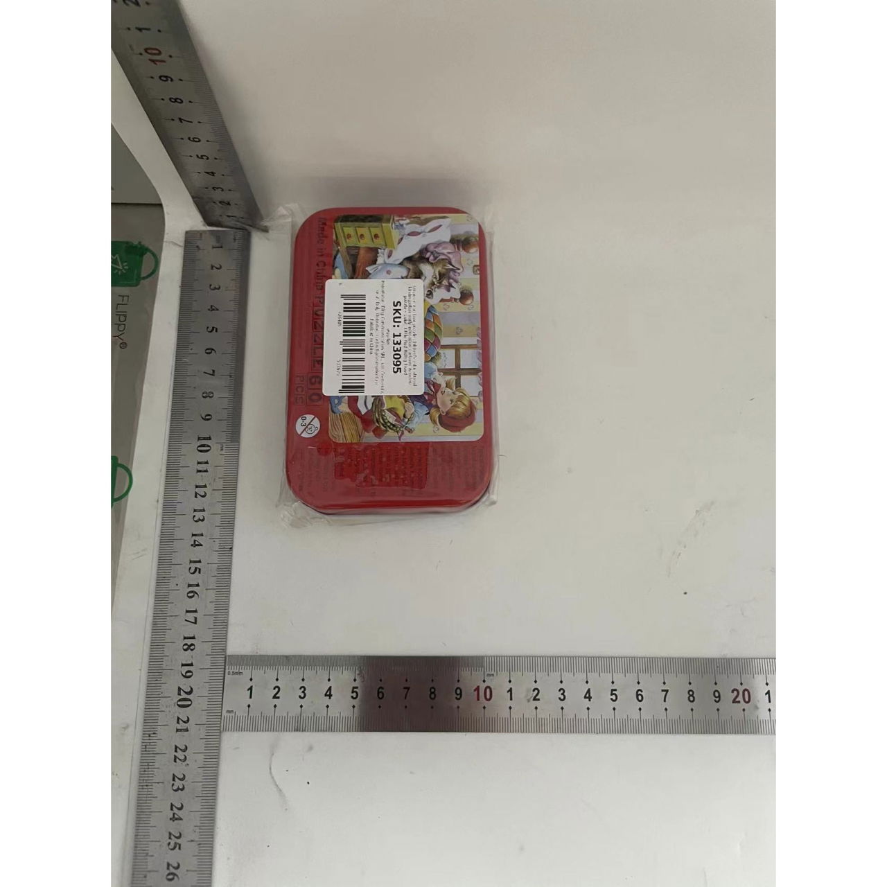 Puzzle 60 de Piese din Lemn in Cutie Metalica, Flippy, Model Scufita Rosie, Educativ, Dezvoltare Abilitati Cognitive, pentru Prescolari, 22.5x13.5 cm, Multicolor [2]