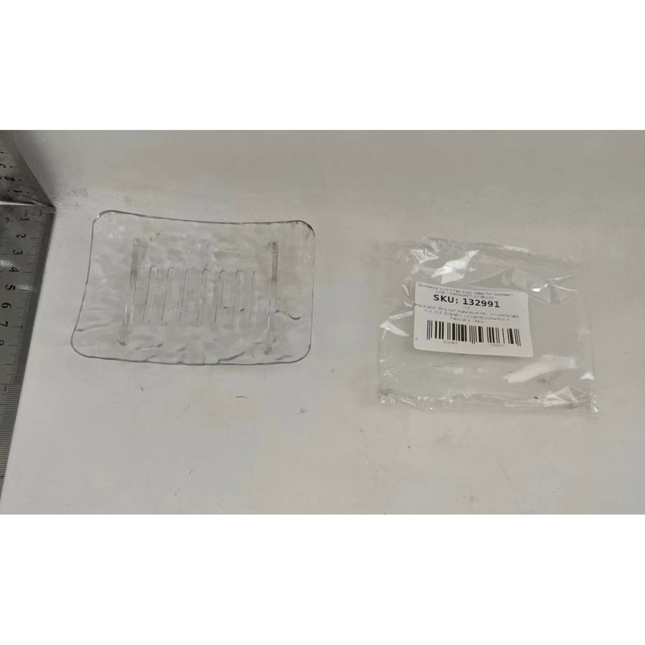 Savoniera din Plastic Flippy, 11 x 8 cm, cu Scurgere Apa, Design Modern, Transparent [2]