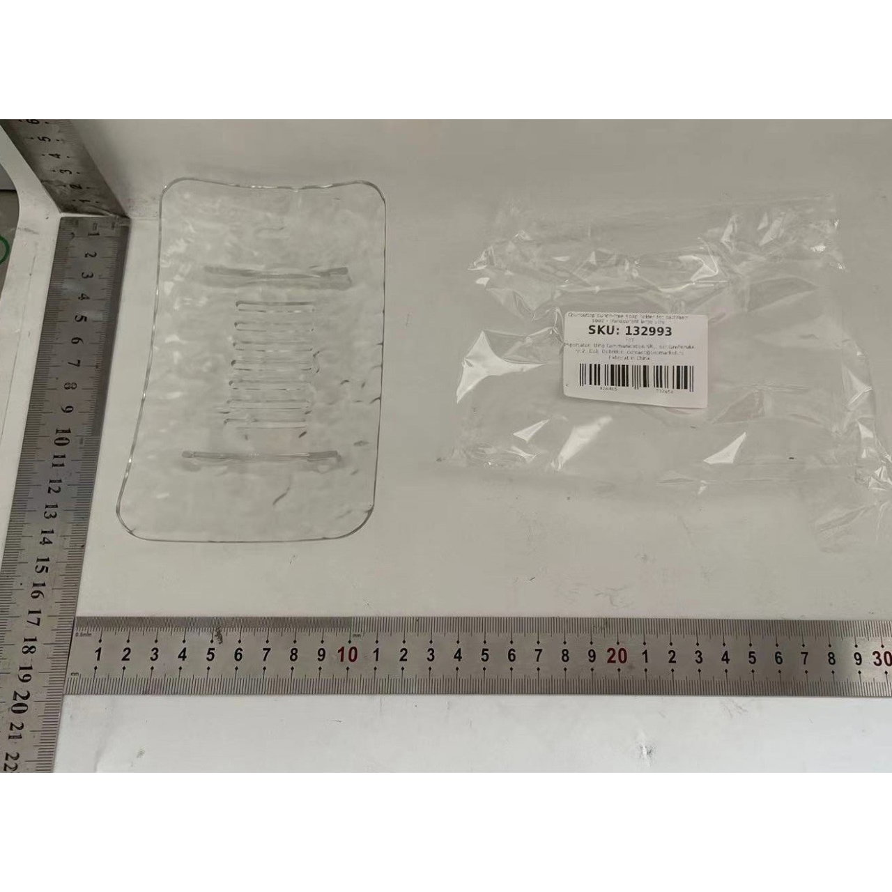 Savoniera din Plastic Flippy, 15 x 9 cm, cu Scurgere Apa, Design Modern, Transparent [8]