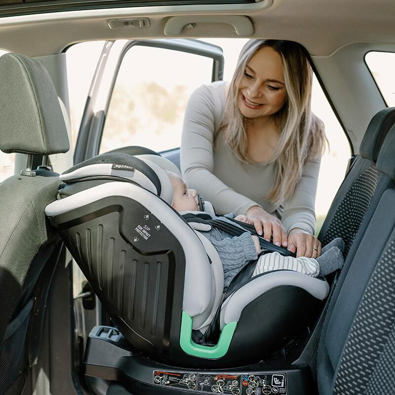 Scaun auto iSize 40-150 cm Coccolle Mago Jet black [13]