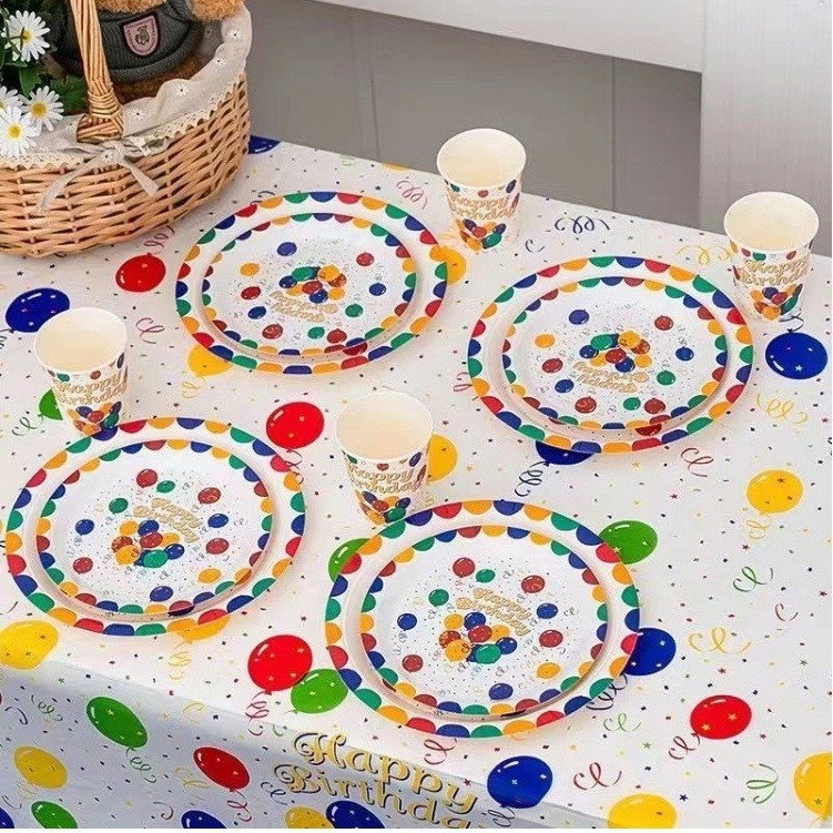 Set 10 Farfurii de Unica Folosinta, Flippy, din Carton, 23 cm, Model Happy Birthday, Multicolor [5]