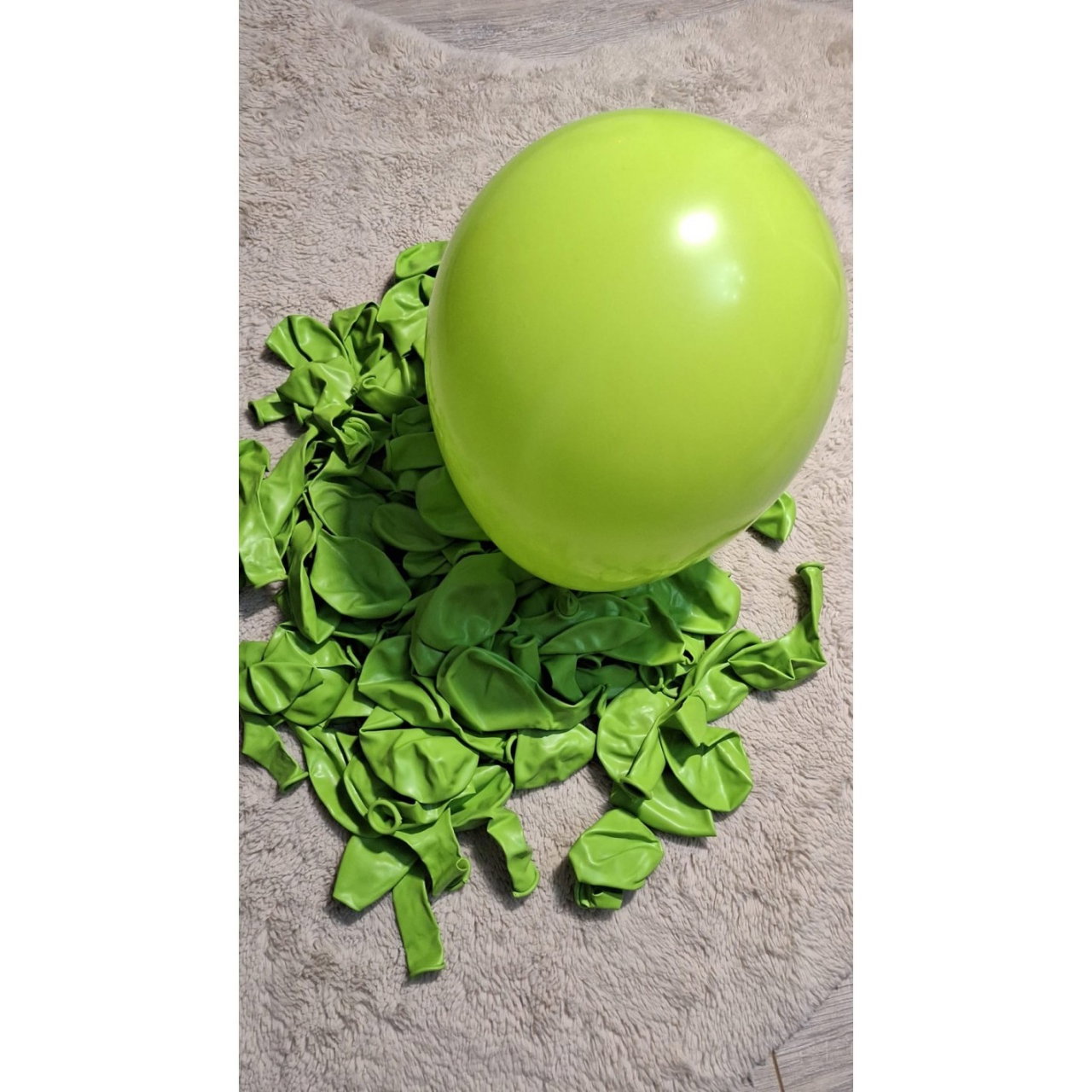 Set 12 Baloane, Flippy, din Latex Standard, 30 cm, Verde Lime [3]