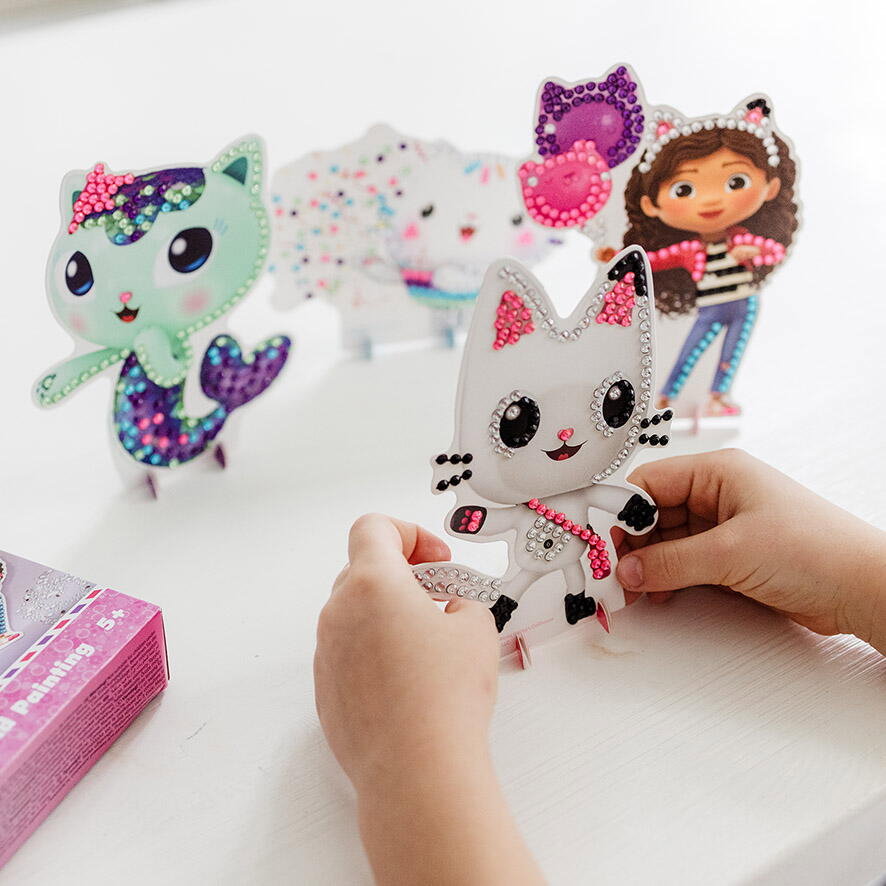 Set 3 in 1 Gabby's Dollhouse - Bratari, carioci de suflat & pictura cu diamante [13]