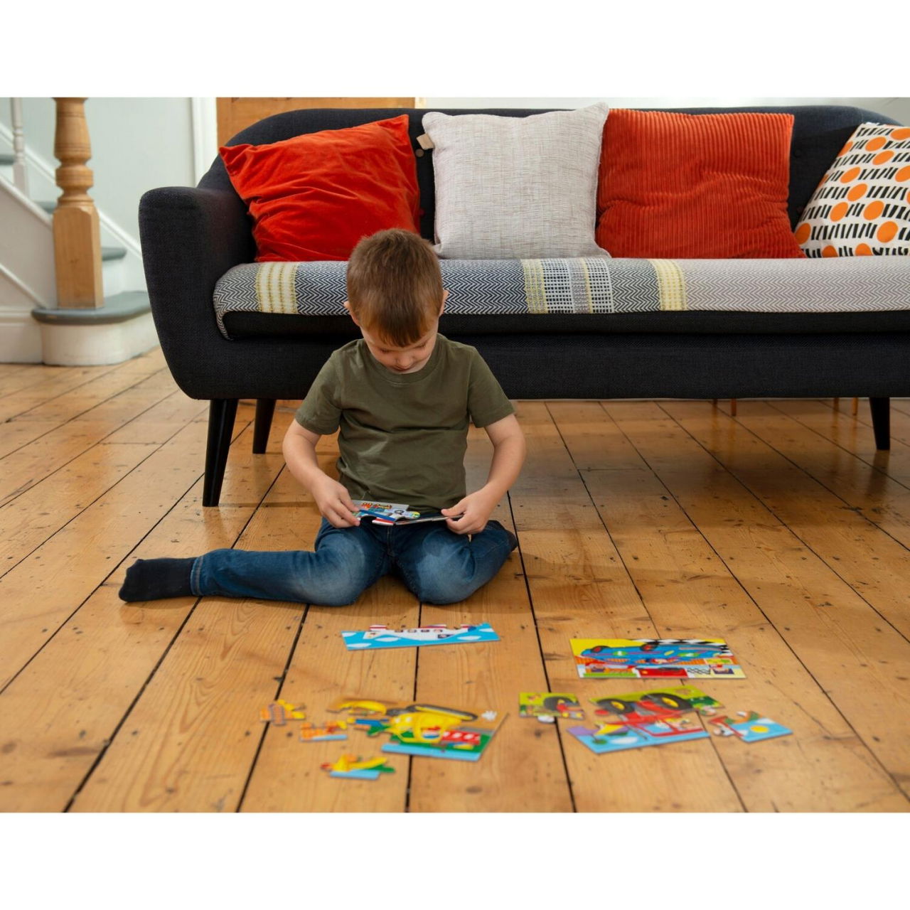 Set 4 puzzle-uri Vehicule (4, 6, 8, 12 piese) [3]