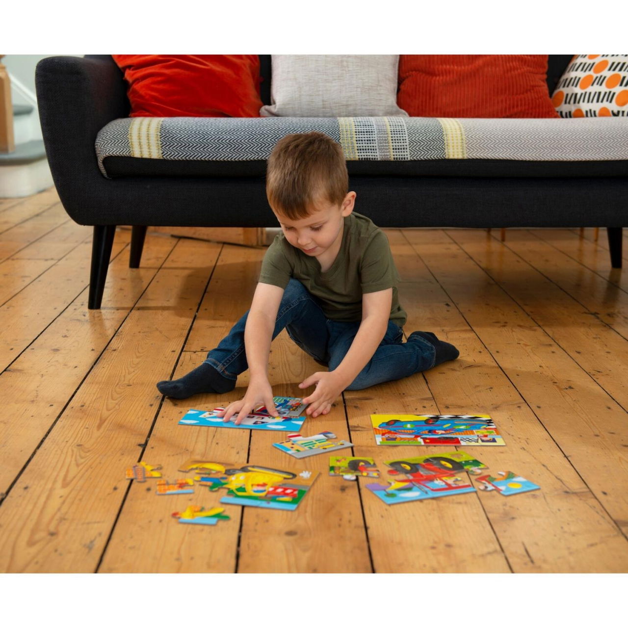 Set 4 puzzle-uri Vehicule (4, 6, 8, 12 piese) [2]