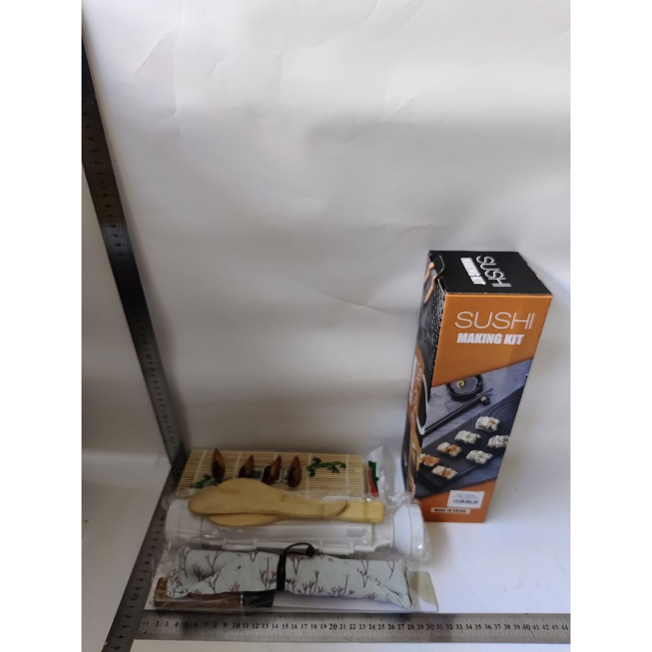 Set Ustensile pentru Sushi, Flippy, Set din 15 Accesorii pentru Sushi, Set pentru Sushi HOME MADE, Cutit Inclus, Forme, Betisoare, Multicolor [2]