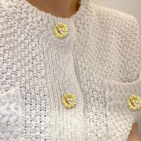 Organizatoare incaltaminte si imbracaminte - Accesoriu pentru Nasturi, Flippy, Model Floare cu Perle, din Metal, 2.5 x 1.7 cm, Auriu