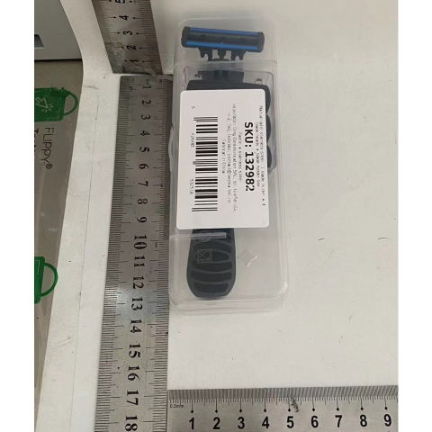 Pentru casa - Aparat de Ras Manual, Flippy, din Otel Inoxidabil, Suport Lama + 4 Capete de Schimb Incluse, Cutie pentru Lame, Negru