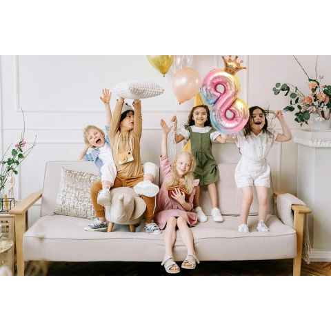 Cifre - Balon din Folie Metalizata, Flippy, Figurina Cifra Gradient, Tema Aniversare 80 cm, Ambalaj Individual, Pai inclus, Umflare cu Aer sau Heliu, Coronita, Cifra 8