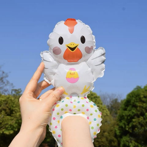 Baloane Tip Bratara - Balon din Folie Metalizata, Flippy, Figurine Animalute, Tip Bratara, Model Gaina, Ambalaj Individual, Pai Inclus, Umflare cu Aer sau Heliu, Alb