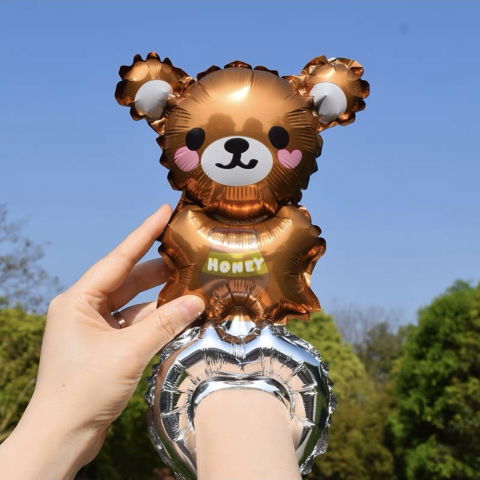 Baloane Tip Bratara - Balon din Folie Metalizata, Flippy, Figurine Animalute, Tip Bratara, Model Ursulet, Ambalaj Individual, Pai Inclus, Umflare cu Aer sau Heliu, Maro