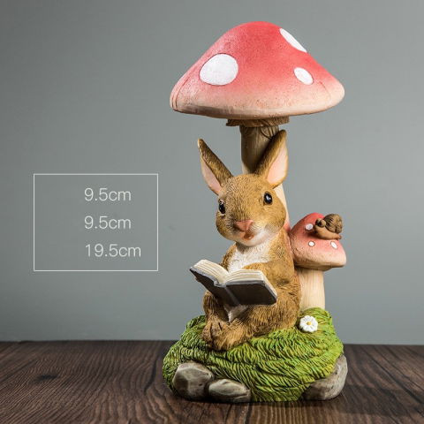 Articole pentru Gradina si Bricolaj - Decoratiune pentru Gradina, Flippy, Lumini LED cu Incarcare solara, 19.5 x 9.5 x 9.5 cm, Model Ciuperca cu Iepuras care Citeste, Maro deschis