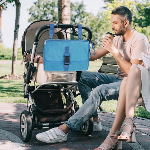 50 - 100 LEI - Geanta Multifunctionala, Flippy, Tip Aleza de Schimbat Scutece, Impermeabila, din Panza Oxford, cu Buzunare, Usor de Agatat, 30 x 20 cm, Albastru