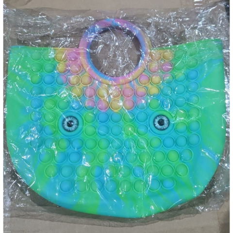 25 - 50 LEI - Jucarie Antistres, Flippy, Tip Pop It Now and Flip It, Geanta, din Silicon, 28 cm, Multicolor