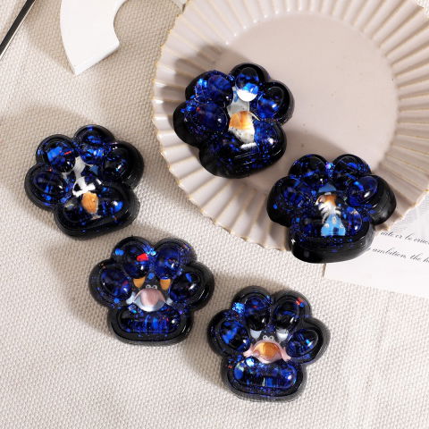 Jucarii Squishy si Gonggi - Jucarie Antistres Squishy, Flippy, cu Revenire Lenta, Squeeze Pinch Family, Model Cat Paw, 6.5 x 6 cm, din Tpr, 4-6 Ani, Model 3 Vietati Marine, Negru cu Insertii