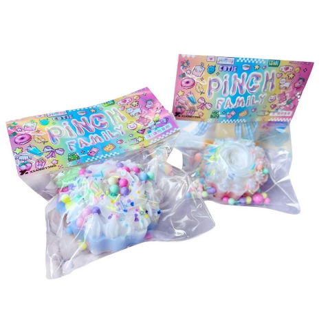 Jucarii Squishy si Gonggi - Jucarie Antistres Squishy, Flippy, cu Revenire Lenta, Squeeze Pinch Family, Model Prajitura, 8x8 cm, 90g, Ambalaj Transparent, Multicolor