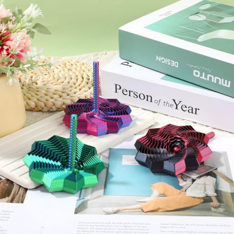 10 - 25 LEI - Jucarie Decompresie, Flippy, Model Stea 3D, DuoChrome, Maner Spirala, Turn Magic Geometric, Multiple Forme, Anti-stress, 11 cm, Albastru/Violet