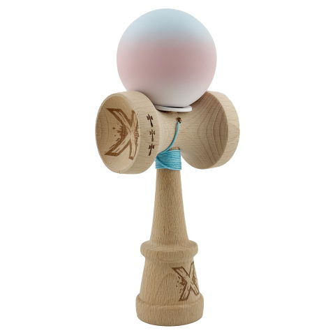 TeoMarket - Kendama X Originala, Profesionala, Flippy, Cupe Mari KING SIZE V3, Rubber Grip, Gaura in Baza, Rulment Metalic, din lemn 18 cm, Ata 62/65 cm, Gradient Albastru deschis/Roz/Alb