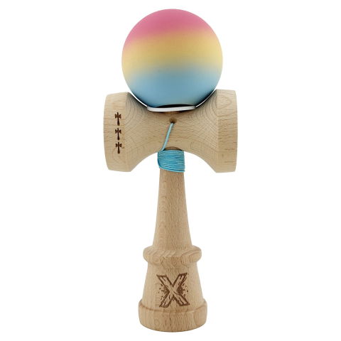 TeoMarket - Kendama X Originala, Profesionala, Flippy, Cupe Mari KING SIZE V3, Rubber Grip, Gaura in Baza, Rulment Metalic, din lemn 18 cm, Ata 62/65 cm, Gradient Roz/Galben/Albastru deschis