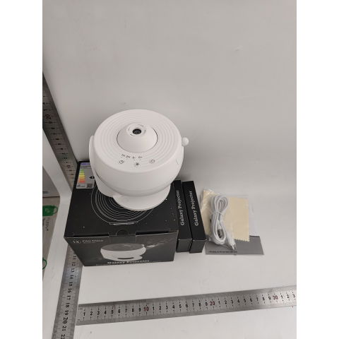 Lampi de veghe - Lampa Tip Proiector Galaxie, Flippy, pentru Dormitor, Tematica Cer Instelat, Model Glob, HD, Rotire 360 de Grade, 13 Imagini, Incarcare USB, 5 W, 11.2x10.8x10.9 cm, Alb