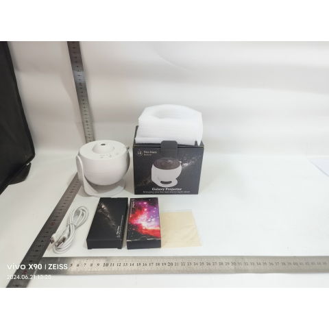 Lampi de veghe - Lampa Tip Proiector Galaxie, Flippy, pentru Dormitor, Tematica Cer Instelat, Model Glob, HD, Rotire 360 de Grade, 20 de Imagini, Incarcare USB, 10 W, 15x15 cm, Alb