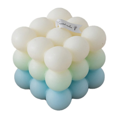 TeoMarket - Lumanare Parfumata, Flippy, din Ceara De Soia, Model Cub, Gradient in 3 Culori Pale, 6x6x6 cm, Aroma de Mare, Albastru deschis