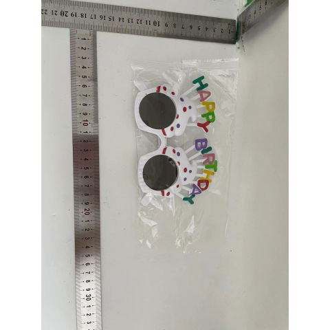 Accesorii Petrecere - Ochelari Happy Birthday, Flippy, Tematica Aniversare, Protectie Soare, din Plastic, Model Prajiturele, 18.5x11.5 cm, Alb