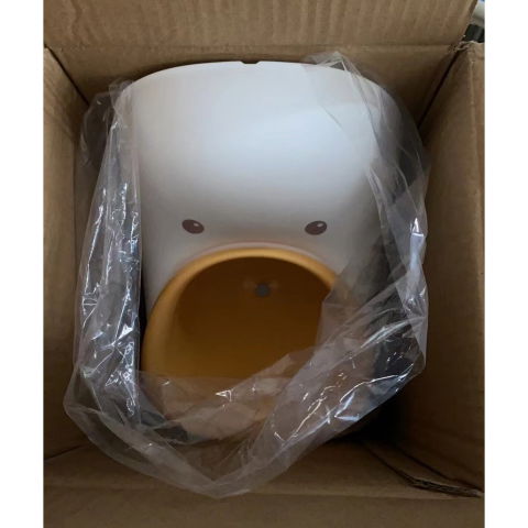 Articole pentru baie - Olita tip Pisoar pentru Copii, Flippy, +1an, Portabila, Design Ratusca, Model Prietenos, Non-Toxic, Usor de Curatat, 23.3 x 24 x 43 cm, Alb/Galben