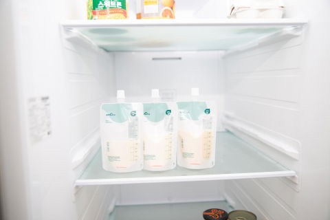 Accesorii alaptare - Pungi colectare lapte cu conectare directa (30 pungi, fara conector inclus)