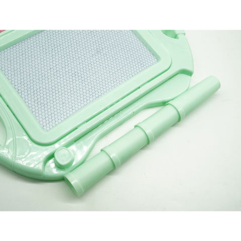 Jucarii Creative - Tabla Magnetica pentru desen Flippy, Pix, forma dreptunghi, dimensiuni 23x17 cm, Dezvolta Creativitatea, cu picioare suport, Verde