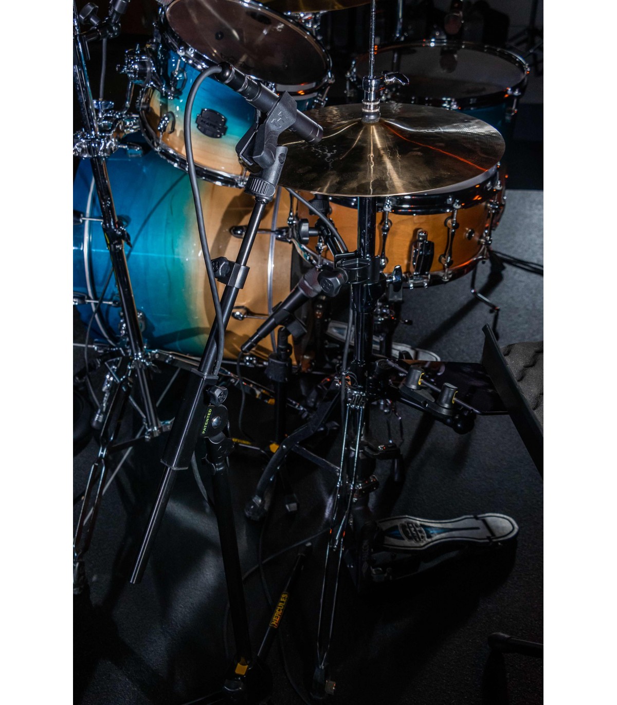 Hercules Stands MS520B PRO [6]