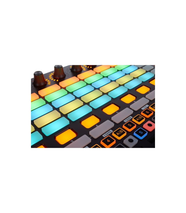 AKAI Professional APC 40 Mk2 [9]