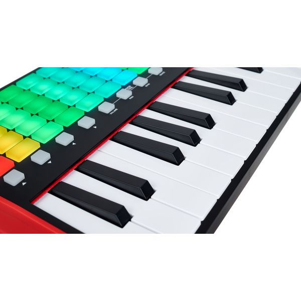 AKAI Professional APC Key 25 MK2 [9]