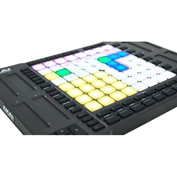 AKAI Professional APC64 [7]