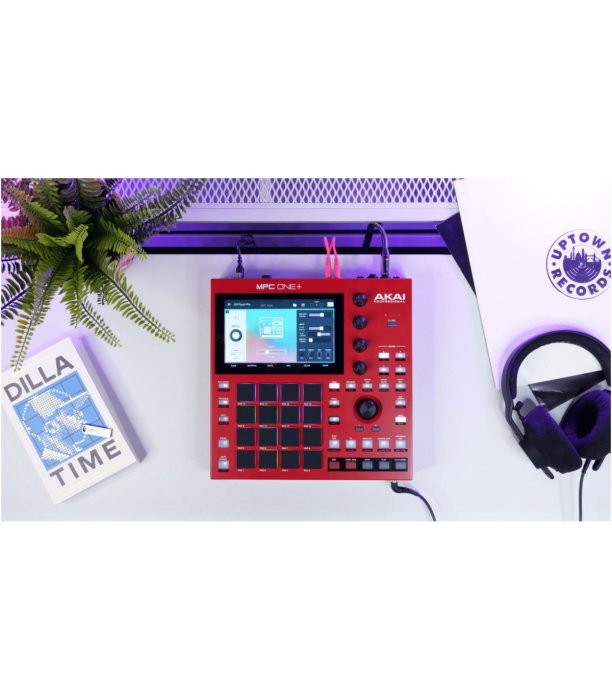 Akai Professional MPC ONE+ [4]