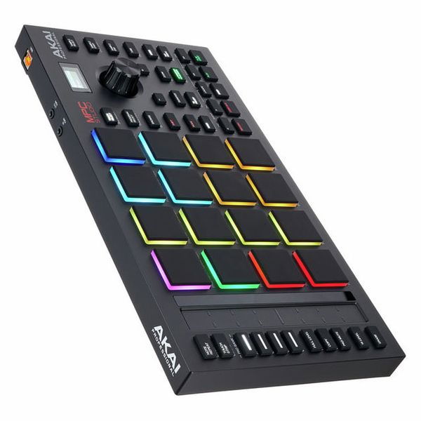 AKAI Professional MPC Studio [7]