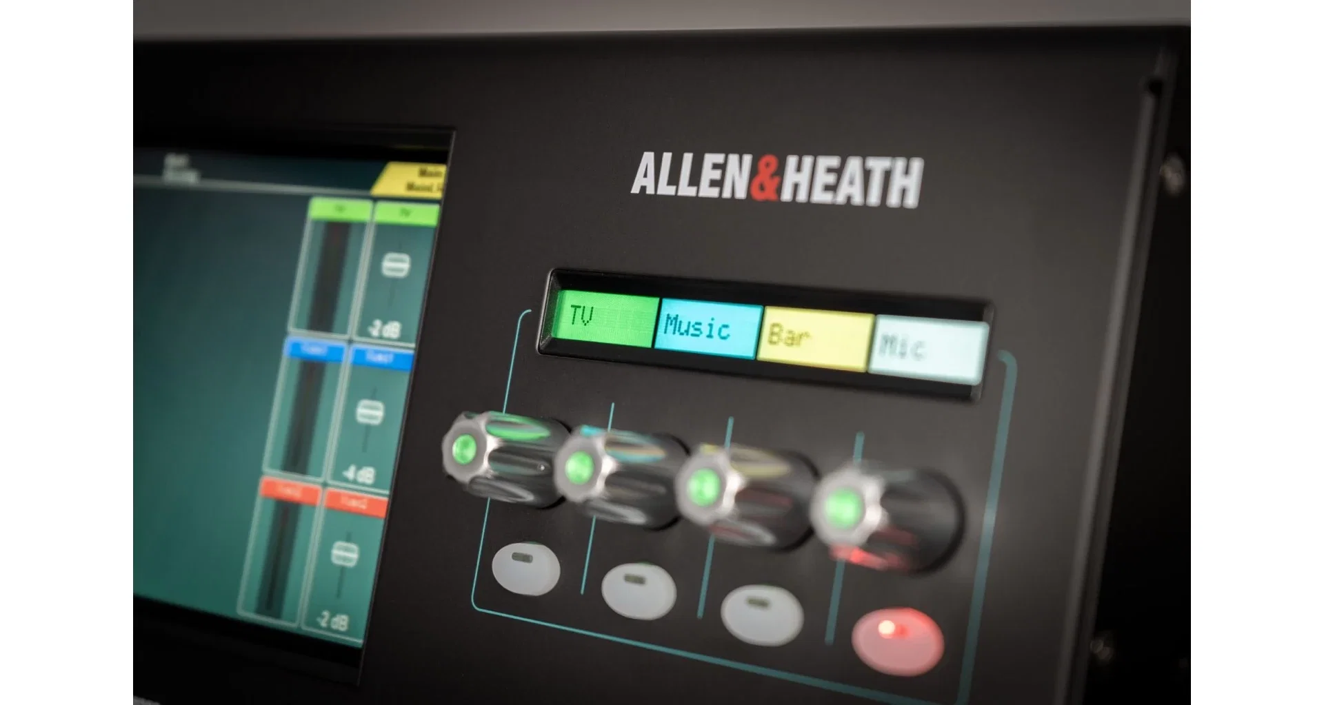 Allen & Heath SQ-Rack [7]