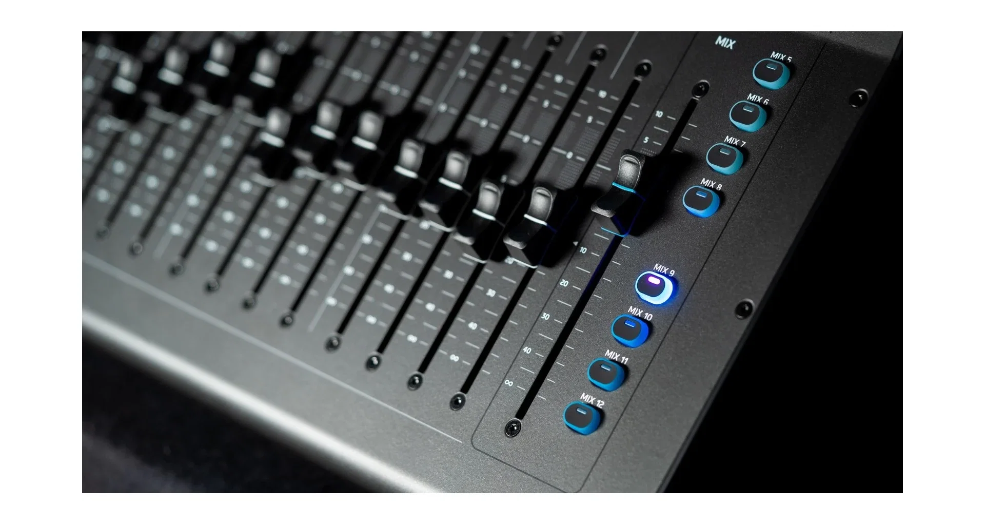 Allen & Heath SQ5+ [12]