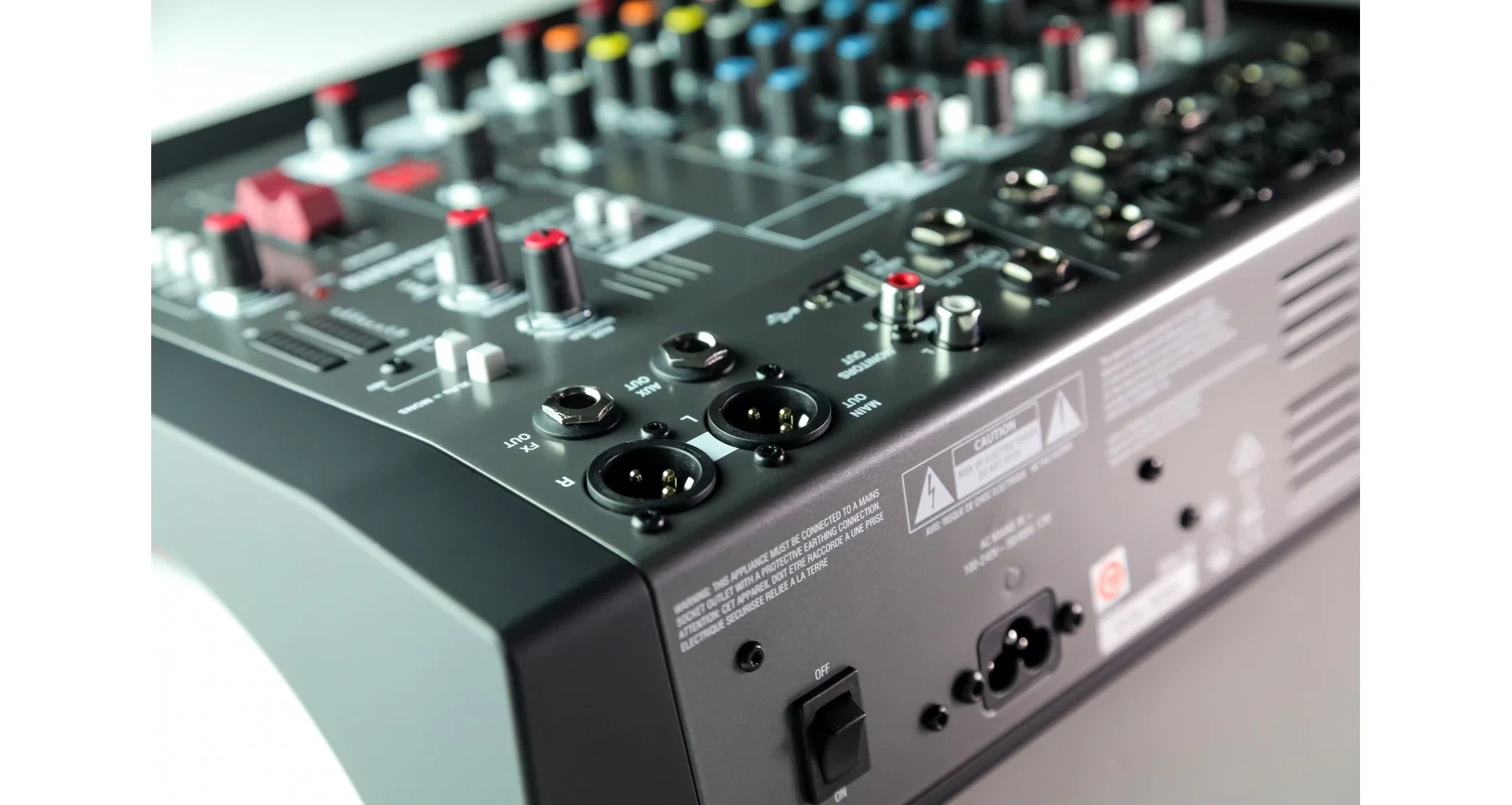 Allen & Heath ZEDi-10 [8]