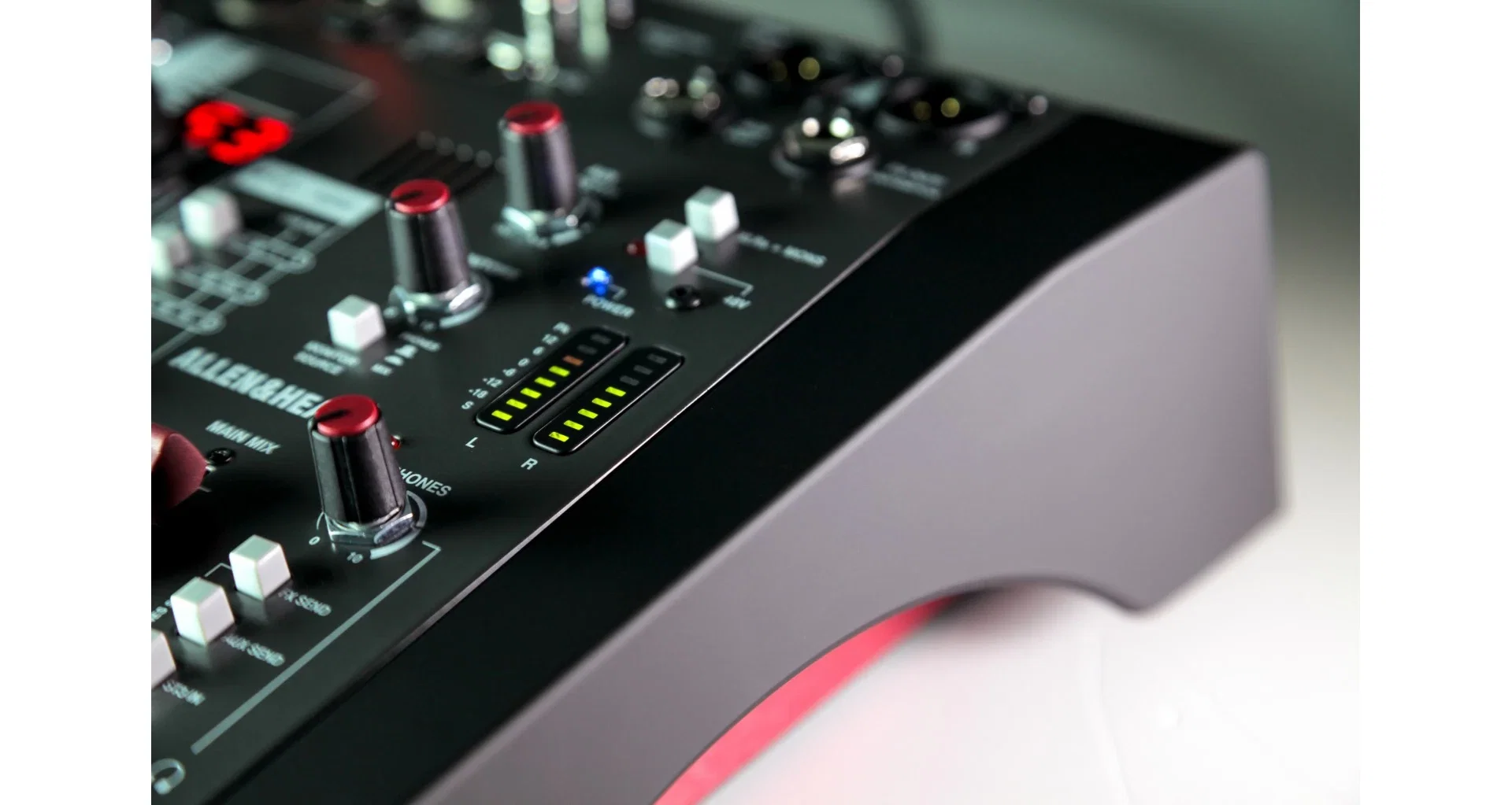 Allen & Heath ZEDi-10FX [7]