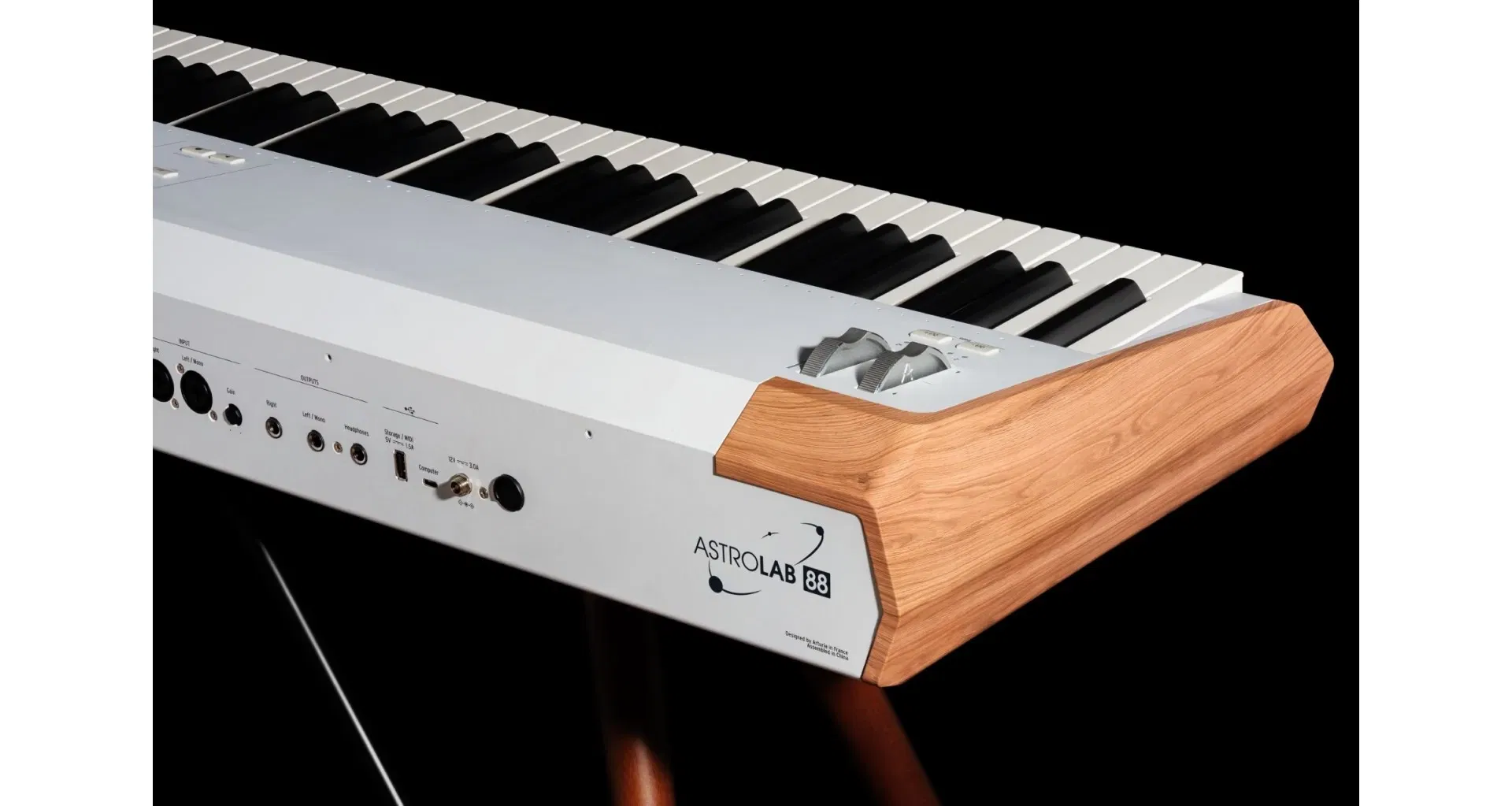 Arturia AstroLab 88 [12]