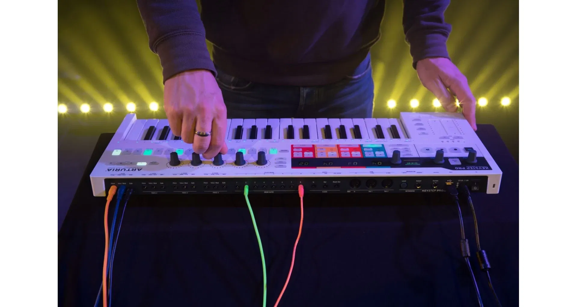 Arturia KeyStep Pro [9]