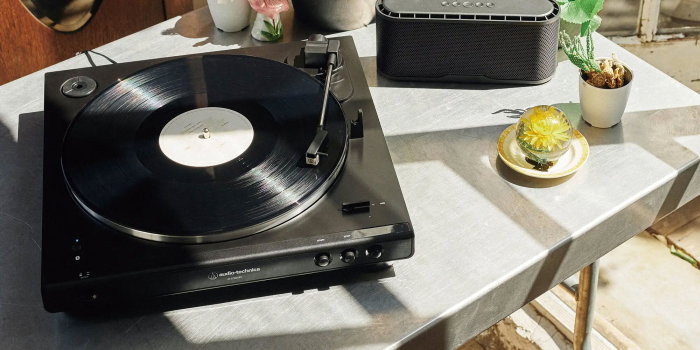 Audio-Technica AT-LP60XUSB Black [2]