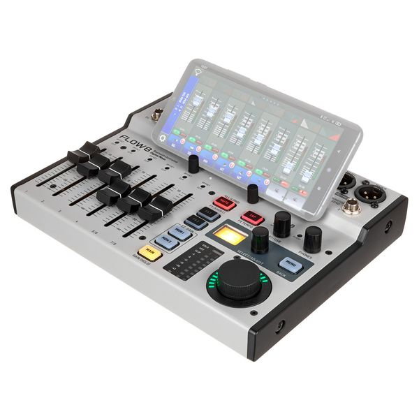 Behringer Flow 8 [8]