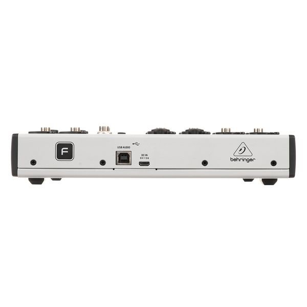 Behringer Flow 8 Case Bundle [7]