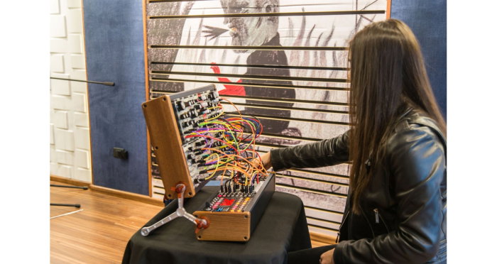Carcasa Eurorack Arturia RackBrute 3U [8]