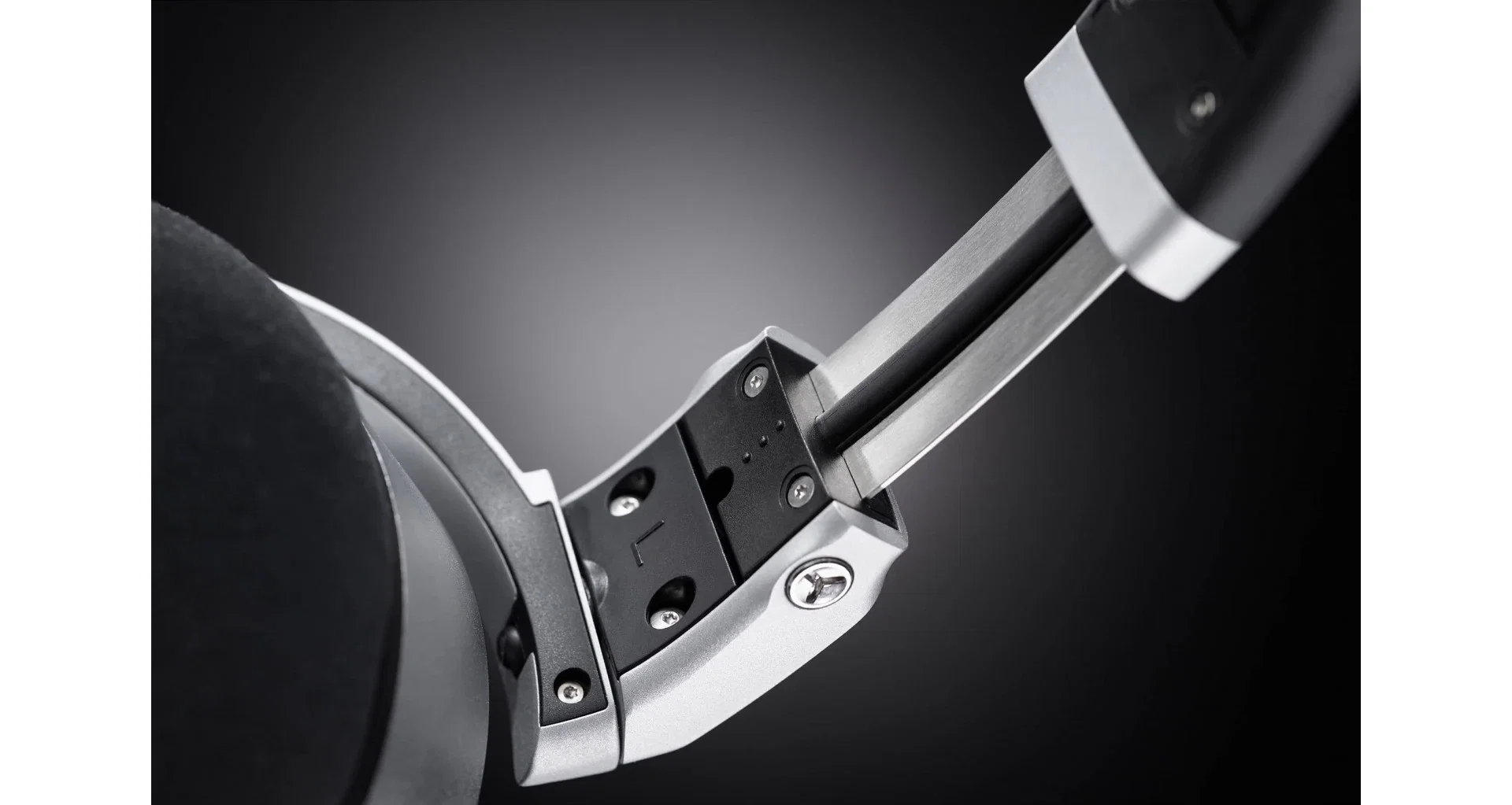 Casti Neumann NDH 20 [21]